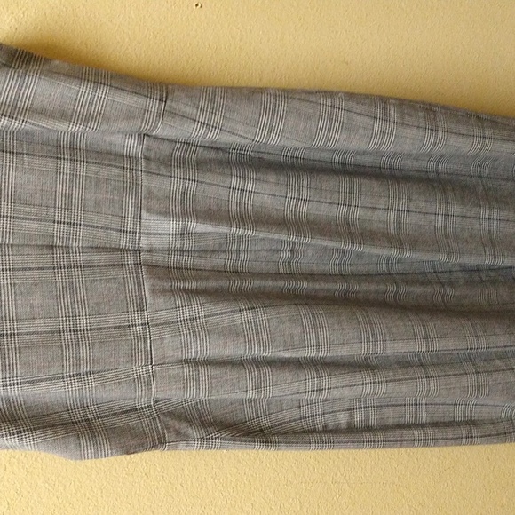 Banana Republic Plaid Bi-Stretch Racer-Neck Sheath Dress - Picture 6 of 9